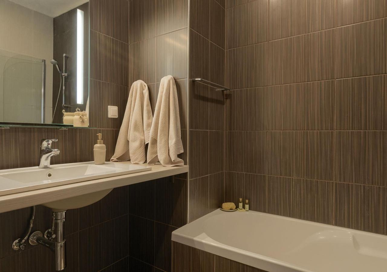 Apartment Leki - Newly Renovated, Modern City Spot Pula Exterior photo